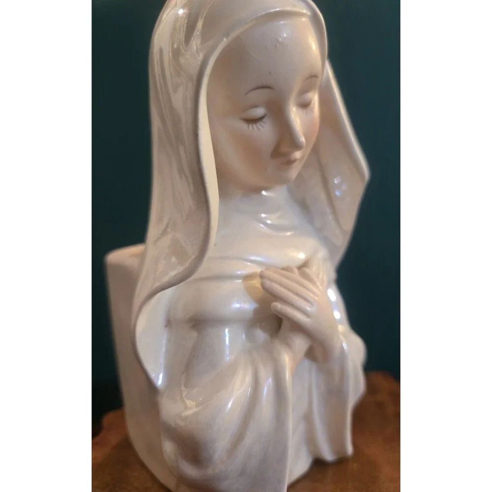 Praying Virgin Mary Madonna Ceramic Planter Vintage 6.5
